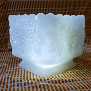 Vintage milk glass footed square candy bowl grapes